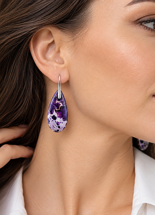 Серьги-подвески с натуральным фиолетовым варисцитом «фиолетовая капля», 45 мм, камень 30×14 мм