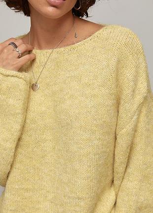 Мохеровий джемпер oversize з широкою горловиною 4