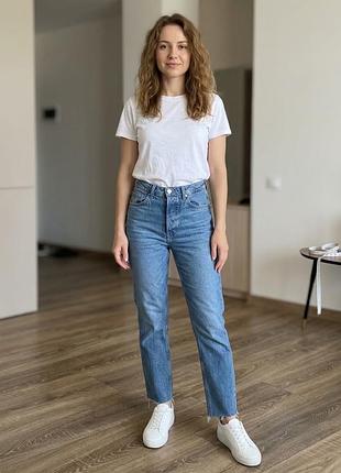 Стильні жіночі джинси zara