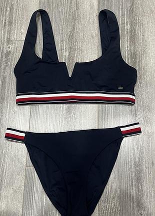 Купальник жіночий tommy hilfiger роздільний синій