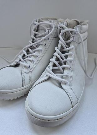 Ботінки 40 розмір,  lacoste 10