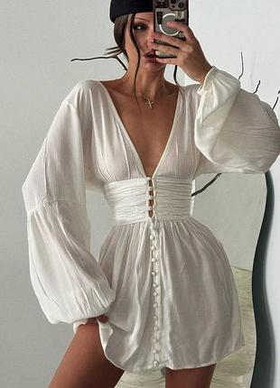Розпродаж сукня prettylittlething натуральна на гудзиках-петлях