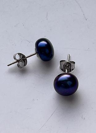 Сережки с черным жемчугом серьги