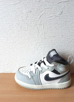 Великолепные кожаные хайтопы кроссовки jordan 23,5 р. стелька 14,5 см.
