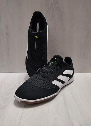Футзалки adidas predator 39(1/3)- стелька 24 см