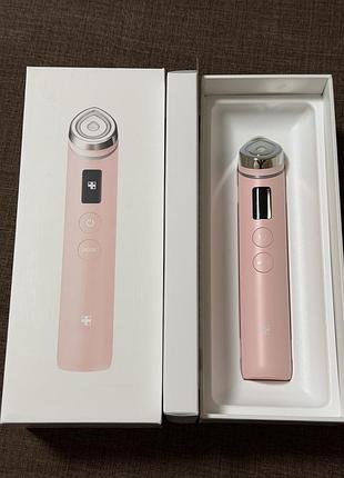 Апарат medicube age r booster pro рожевий
