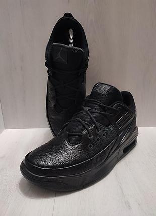 Кроссовки jordan 44,5- стелька 28 см