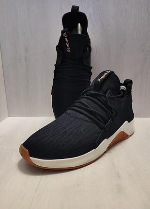 Кроссовки reebok 41- стелька 27 см