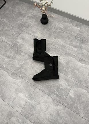 Жіноче ugg women's bailey button