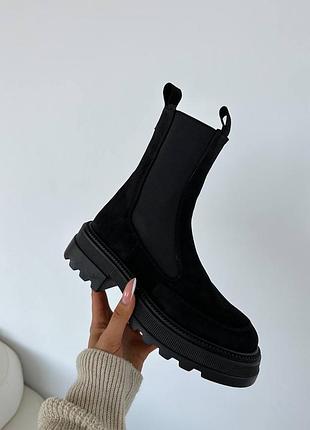 Жіночі челсі 8