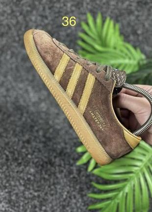 Adidas amsterdam розмір 36