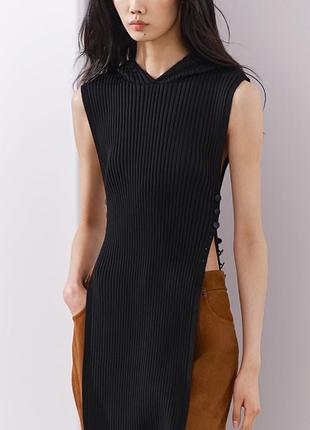 Стильнячий жилет zara 2