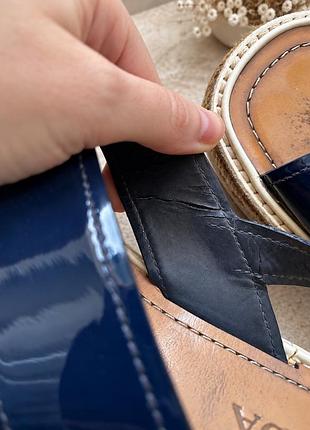 Оригінальні босоніжки prada, розмір 39 8