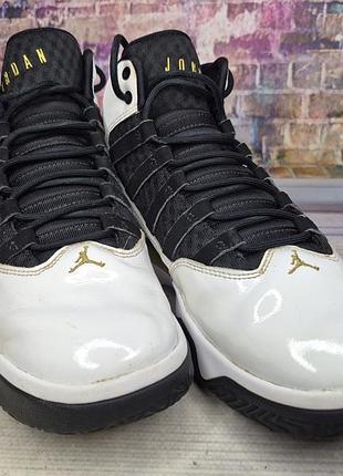 Кроссовки jordan 2