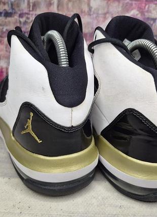 Кроссовки jordan 6