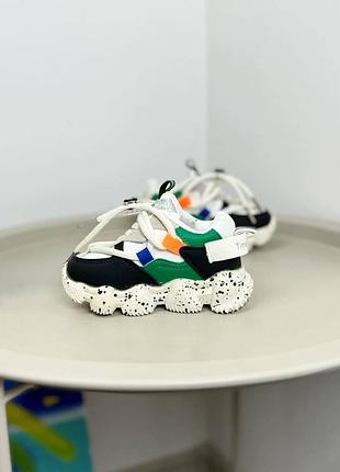 Кросівки дитячі 2