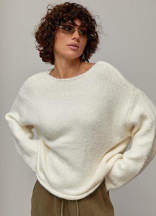 Мохеровий джемпер oversize з широкою горловиною