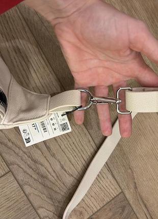 Бананка жіноча pull&bear молочна 5