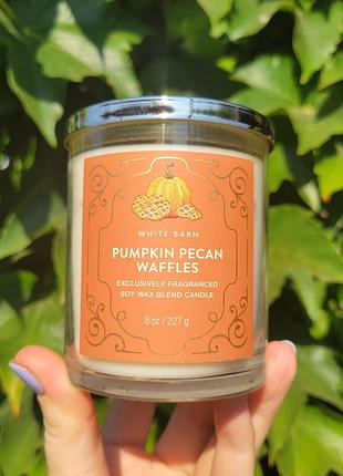 Ароматна свічка pumpkin pecan waffles  від bath&body works