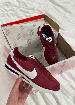 Женские бордовые кроссовки nike cortez burgundy white х кортез 36