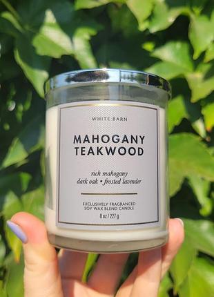 Ароматна свічка mahogany teakwood  від bath&body works