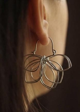 Вишукані сережки ажурні пелюстки нержавіюча сталь