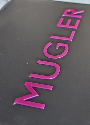 Оригинальный косметичек mugler parfums 3