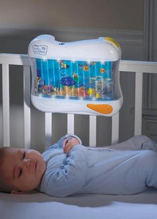 Заколисуючий центр baby einstein для малюка