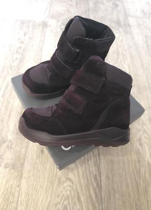 Продам зимние ессо р.25 стелька 16см - 16,5см.