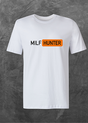 Футболка унісекс з принтом milf hunter базова біла s