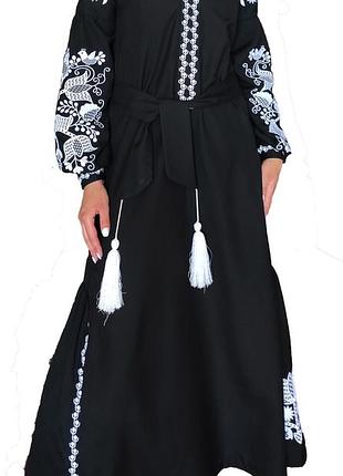 Жіноче чорне максі плаття вишиванка бохо з білою багатою вишивкою 52