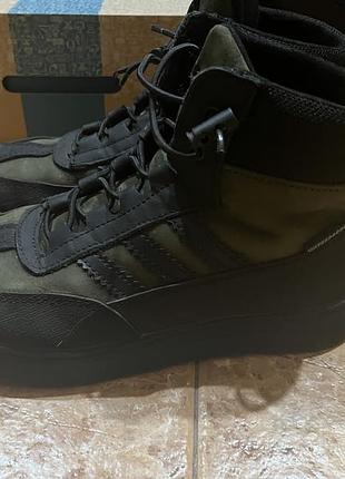 Кросівки adidas утеплені, хакі, 38 розмір