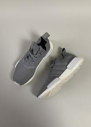 Кросівки adidas сірі, розмір 38, довжина устілки 24 см