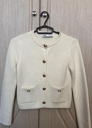 Кардиган жіночий zara молочний на ґудзиках