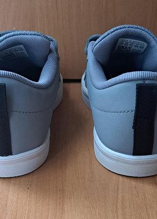 Кросівки оригінальні adidas p31,5 2