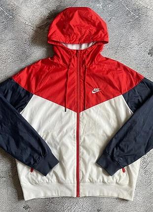 Вітровка nike