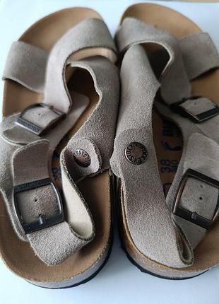 Сандалі жіночі birkenstock бежеві, довжина устілки 24 см, замша