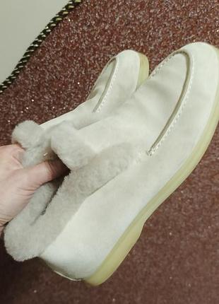 Лофери жіночі, молочні, розмір 38, хутро, замша