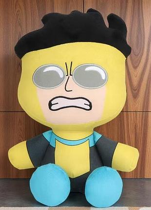 Игрушка неуязвимый марк грейсон (invincible) в жёлтом костюме мягкая игрушка 20 см для детей (l_15936)