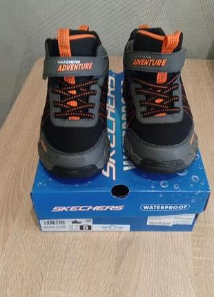 Кроссовки подростковые skechers