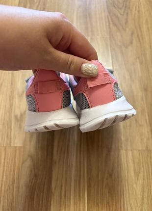Кросівки на дівчинку adidas 3