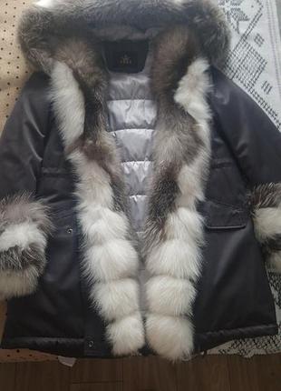 Зимова куртка, хутро натуральне.