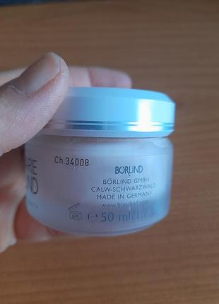 Пилинг эксолиант к лицу 
ним марка borlind
50 ml. 3