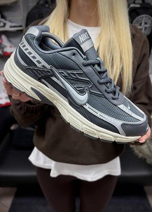 Термо кроссовки nike initiator