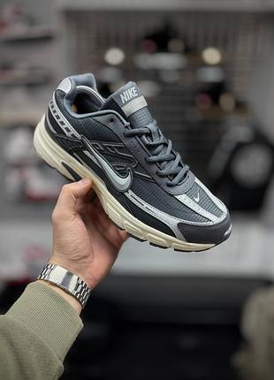 Термо кросівки nike initiator 4