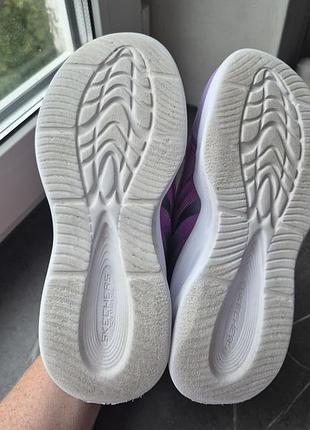 Кросівки skechers світяться 10
