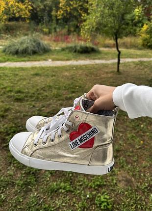 Шикарні кеди love moschino ❤️ 37p.