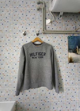 Свитшот tommy hilfiger. 2