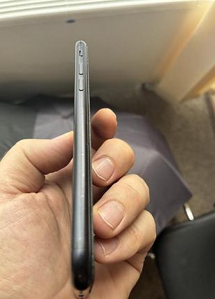 Iphone se 2020 64 gb ios27 3