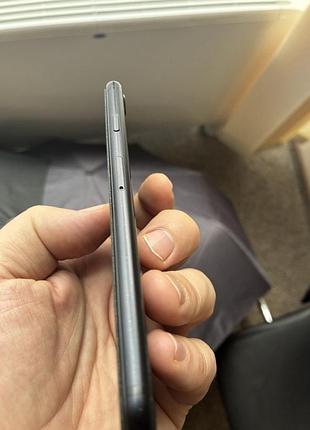Iphone se 2020 64 gb ios27 4